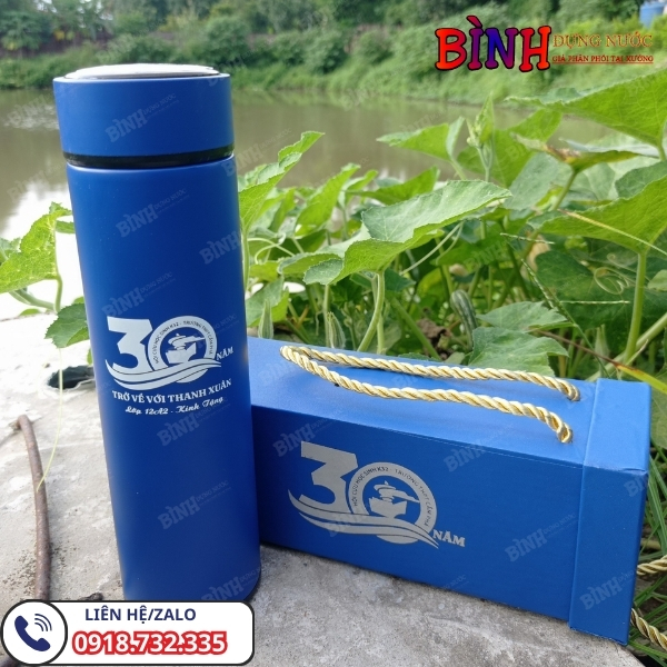 Bình giữ nhiệt in logo quà tặng kỷ niệm 30 năm