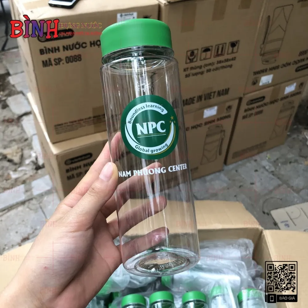 Bình nhựa 420ml nắp xanh lá in thương hiệu Nam Phong Center